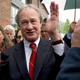 Illustration for article titled Lincoln Chafee Drops Out of Presidential Race, Announcer Gets His Name Wrong